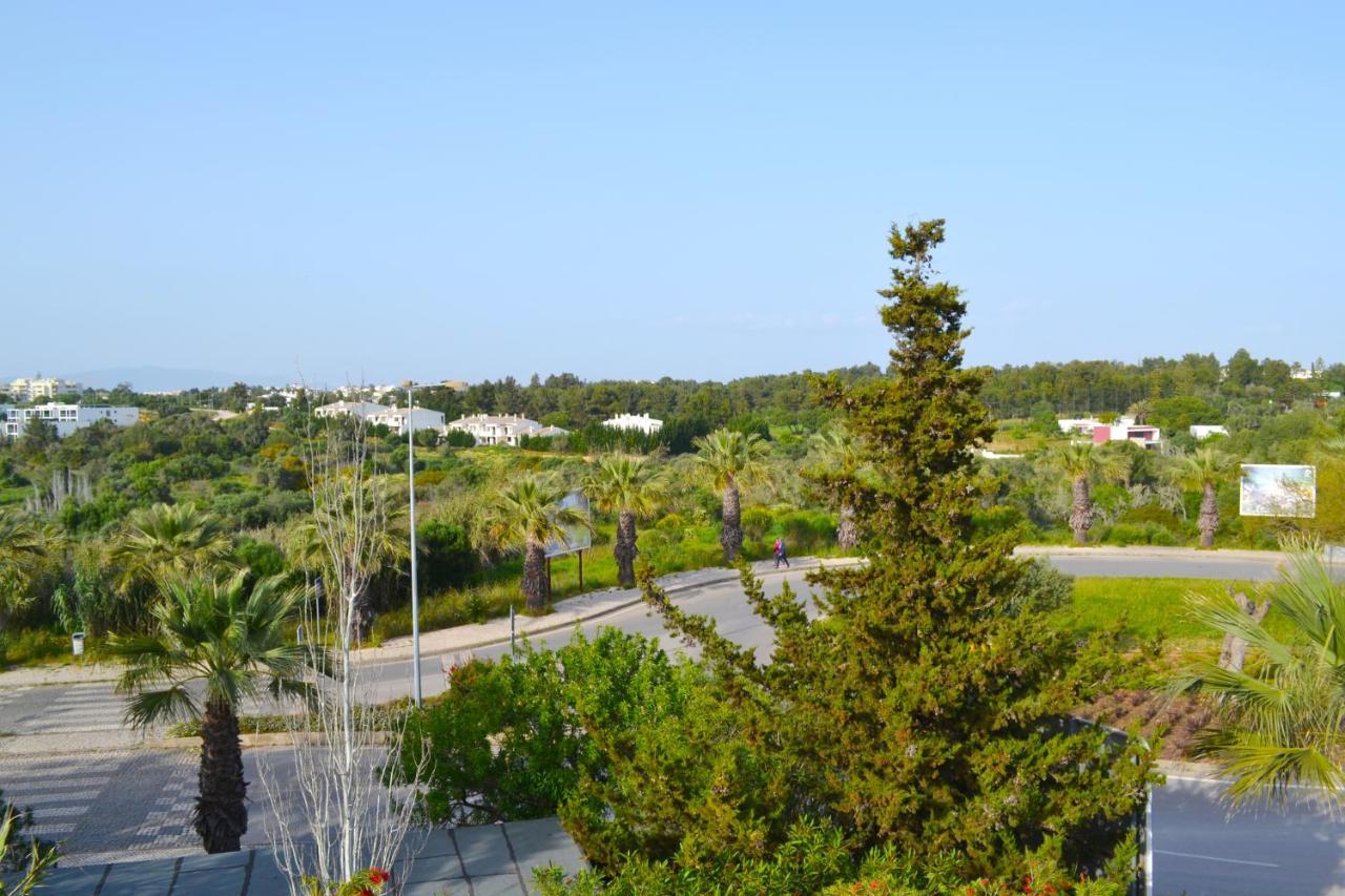 M&L Beach House Alvor Bagian luar foto