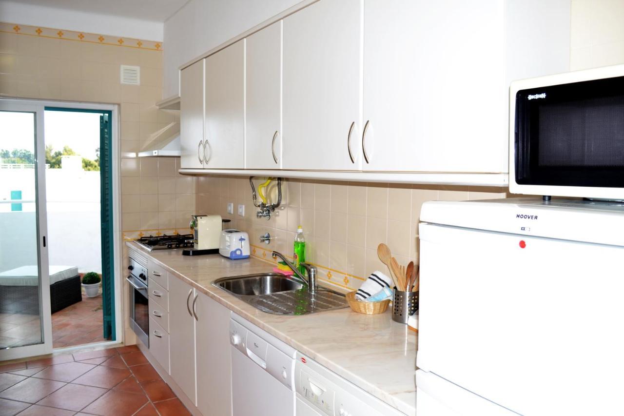 M&L Beach House Alvor Bagian luar foto