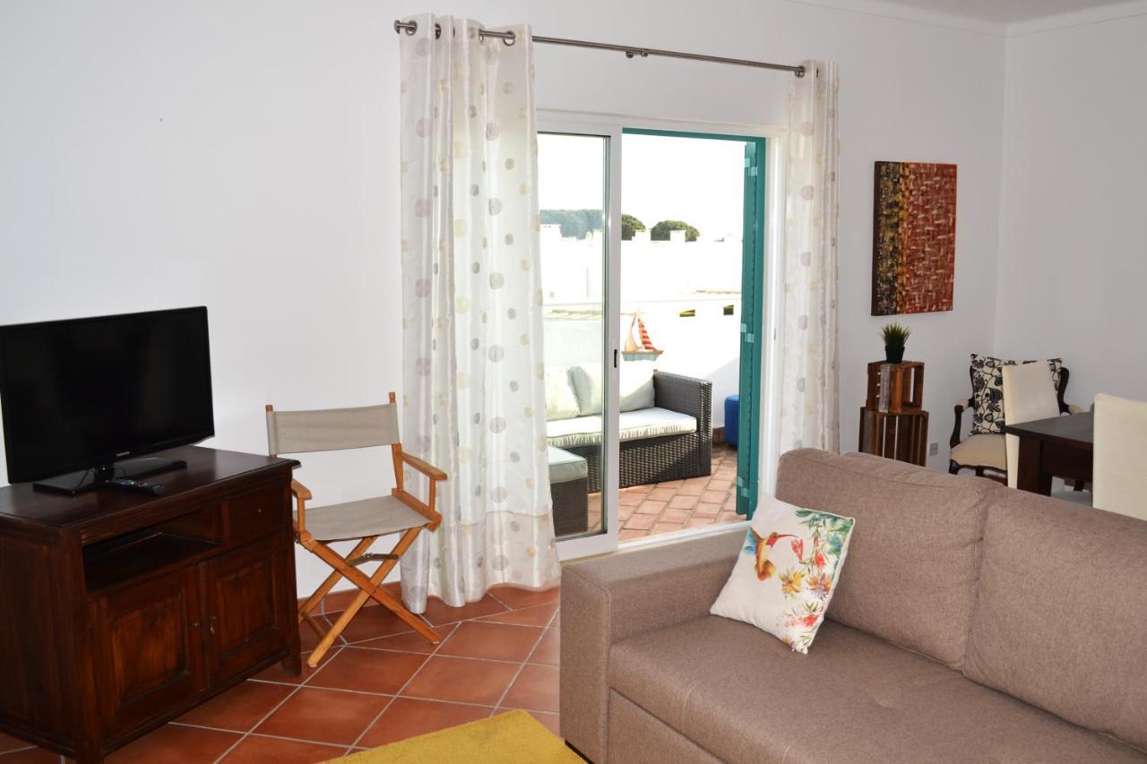 M&L Beach House Alvor Bagian luar foto