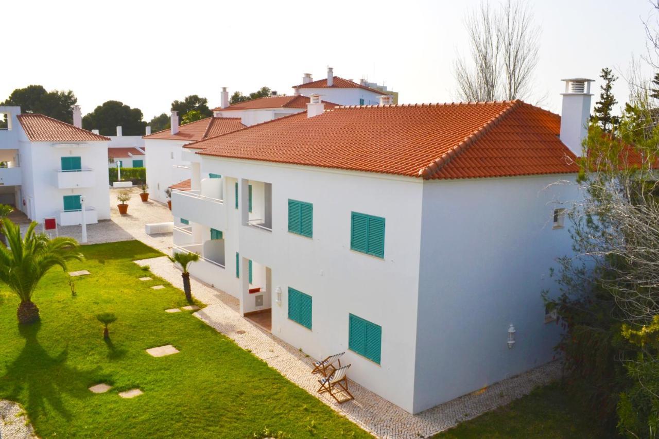 M&L Beach House Alvor Bagian luar foto