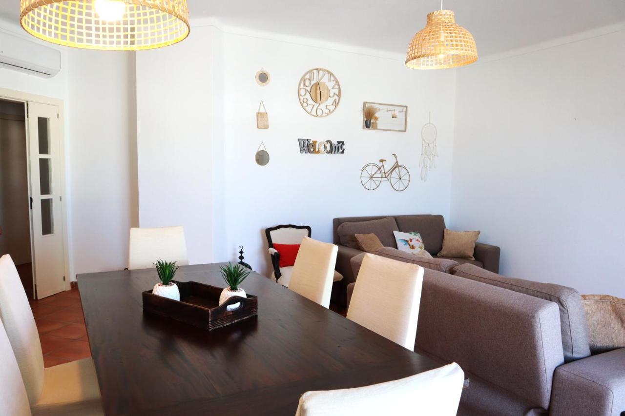 M&L Beach House Alvor Bagian luar foto