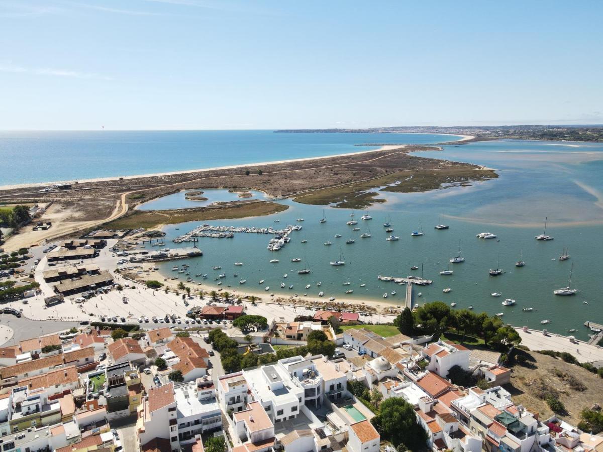 M&L Beach House Alvor Bagian luar foto